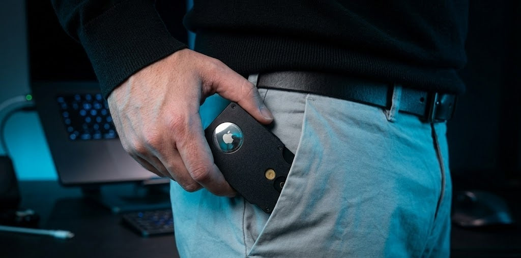 Cartera Minimalista para YubiKey y AirTag: seguridad digital y localización siempre en tu bolsillo