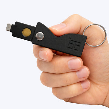 What is a USB security key? The difference between a YubiKey and a USB